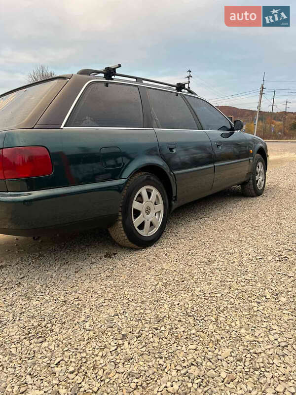 Универсал Audi A6 1996 в Запорожье