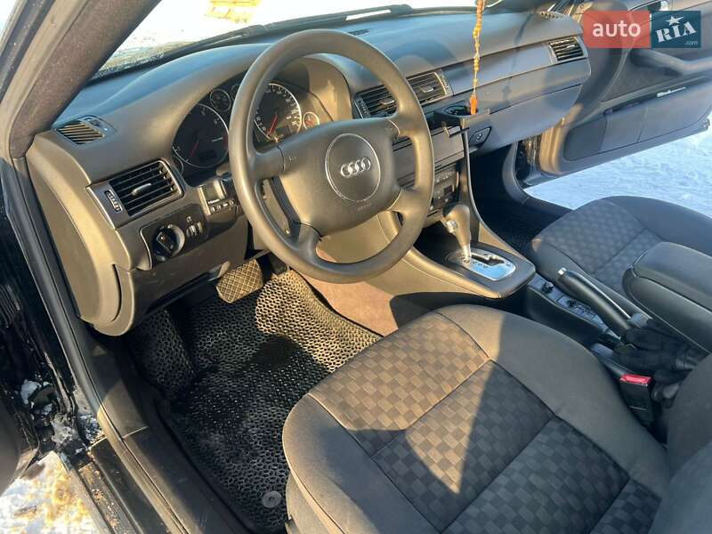 Седан Audi A6 2002 в Шептицькому