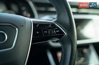 Универсал Audi A6 2021 в Черновцах