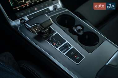 Универсал Audi A6 2021 в Черновцах