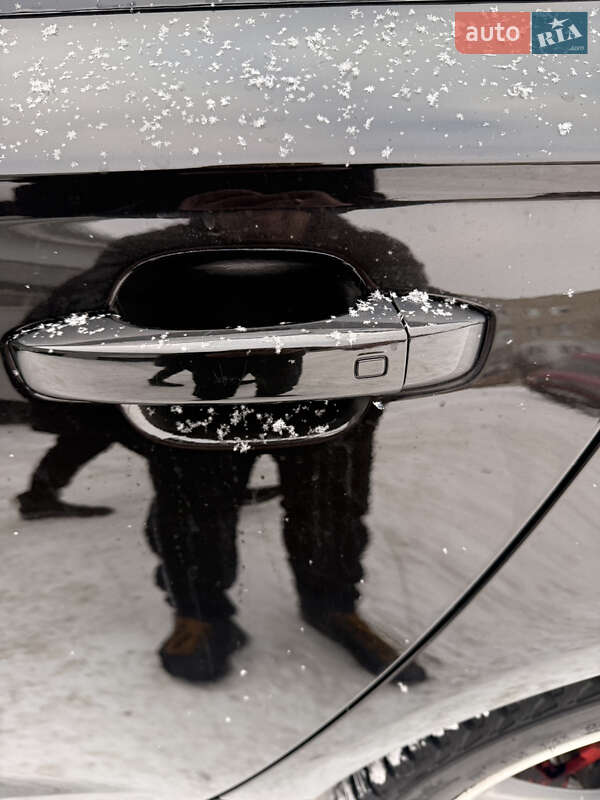 Седан Audi A6 2013 в Новой Водолаге