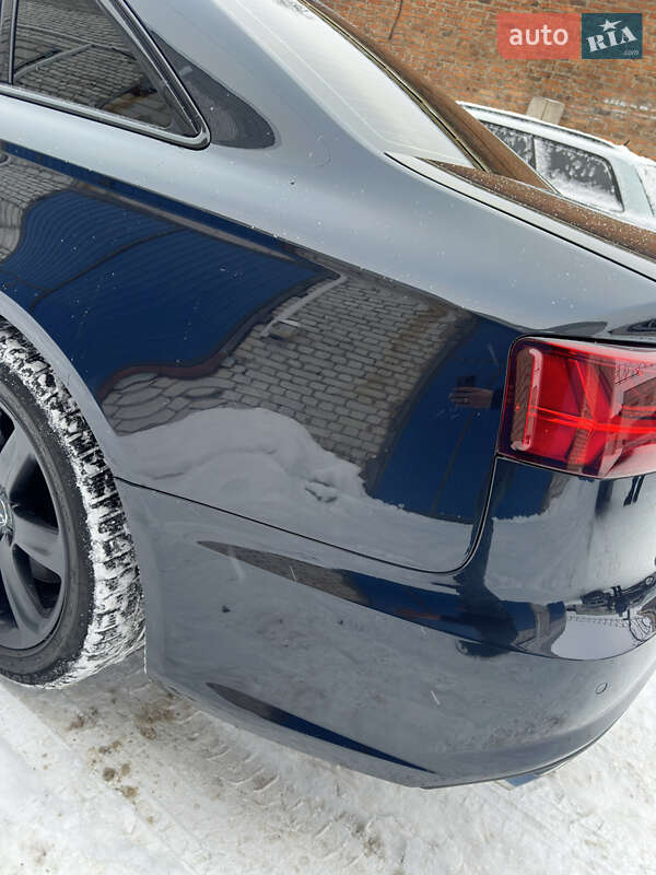 Седан Audi A6 2015 в Житомире