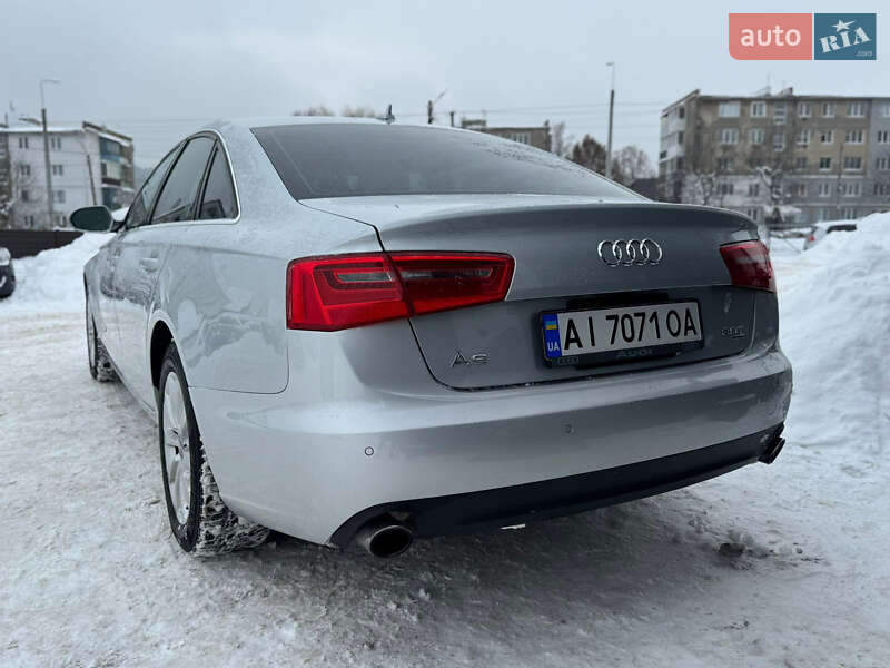 Седан Audi A6 2012 в Кременце