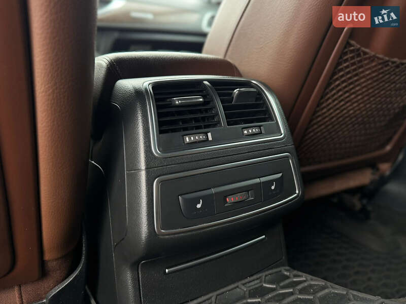 Седан Audi A6 2012 в Кременце