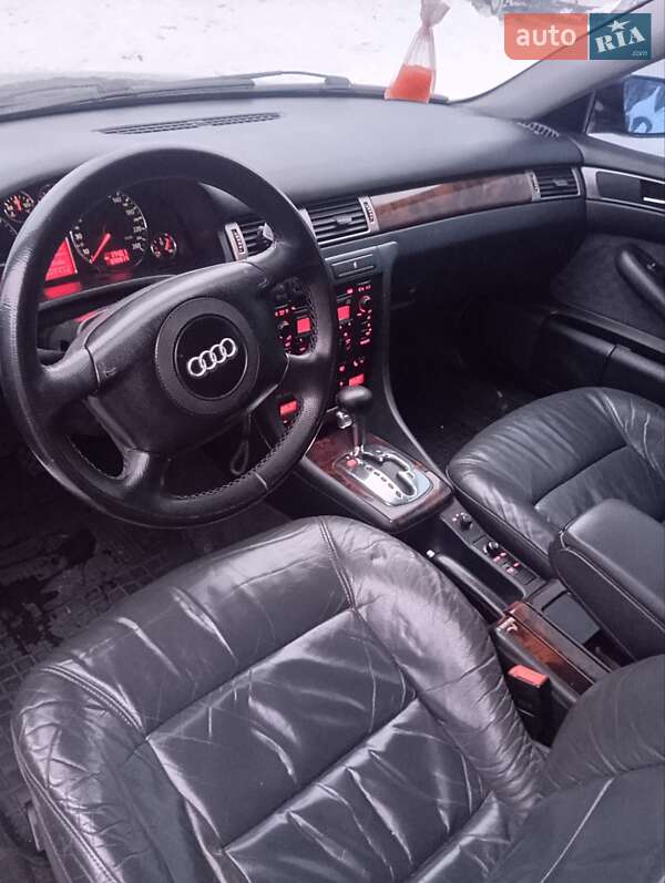 Универсал Audi A6 2001 в Винниках