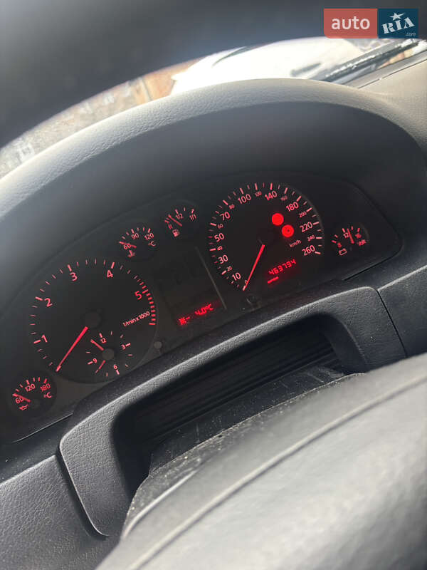 Седан Audi A6 1998 в Подольске