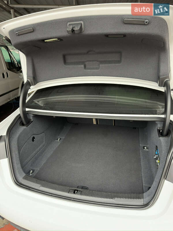 Седан Audi A6 2013 в Бершади