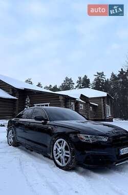 Седан Audi A6 2015 в Хмільнику