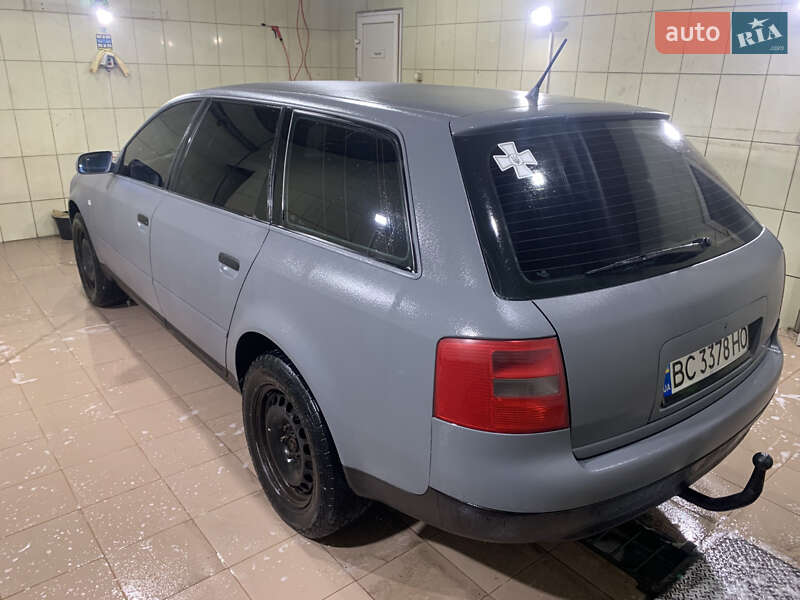 Универсал Audi A6 2000 в Макарове