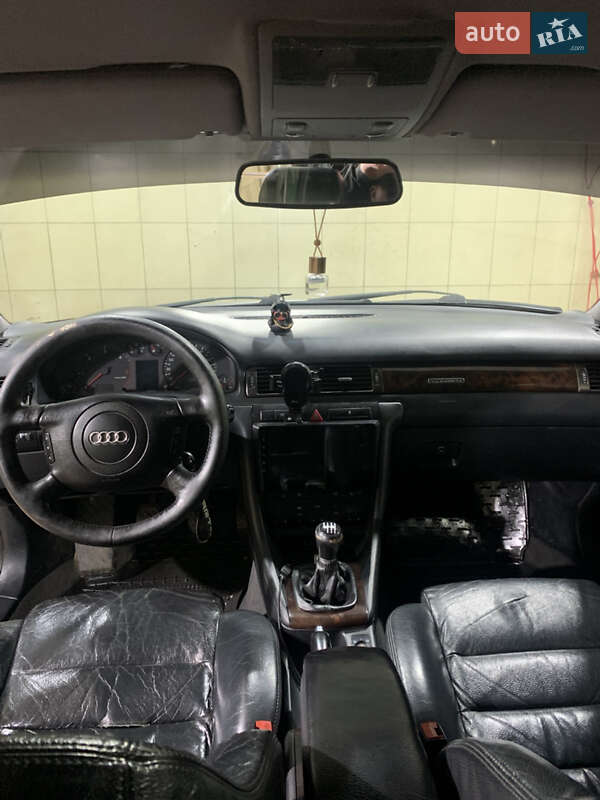 Универсал Audi A6 2000 в Макарове