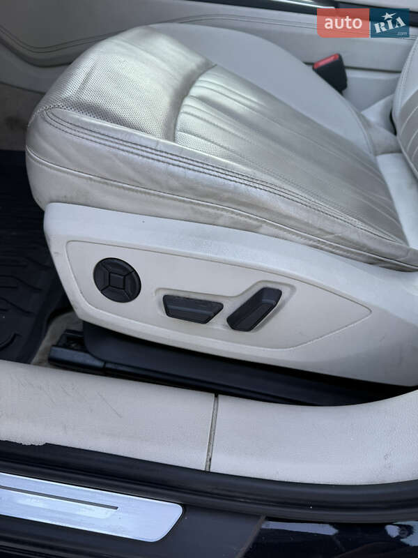 Седан Audi A6 2019 в Ровно