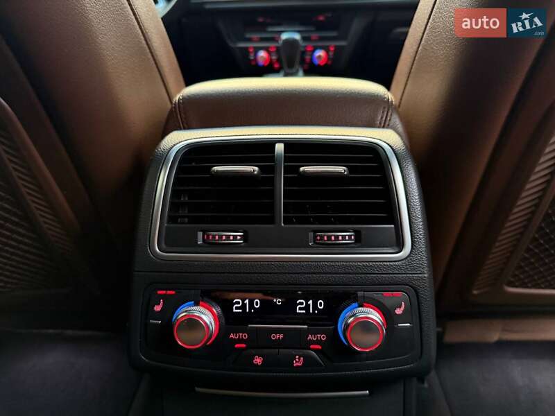 Седан Audi A6 2015 в Киеве