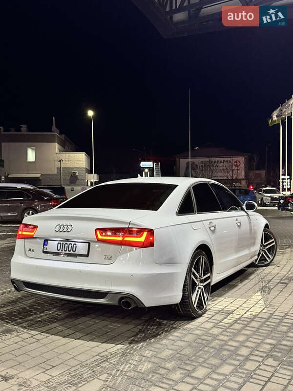 Седан Audi A6 2014 в Одессе