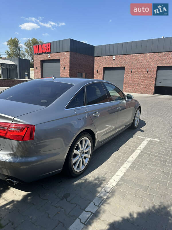 Седан Audi A6 2012 в Хмельницком