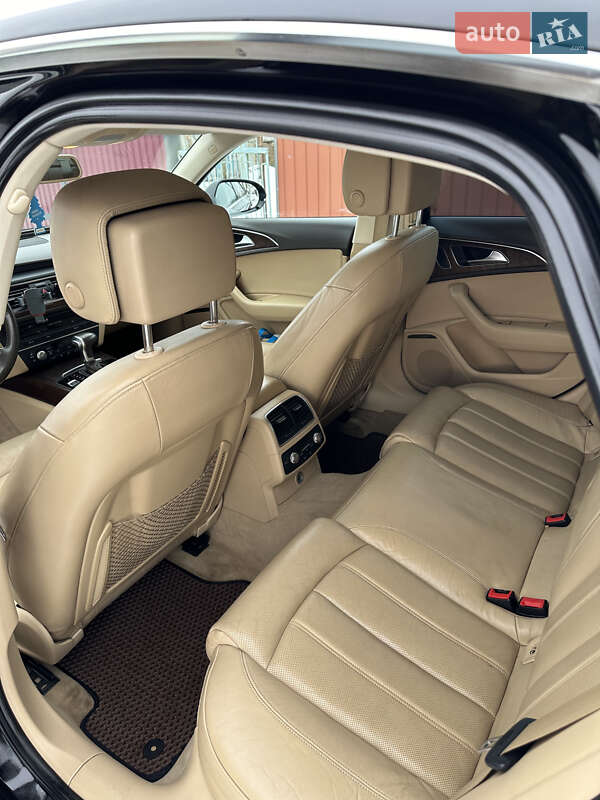 Седан Audi A6 2012 в Чорткове