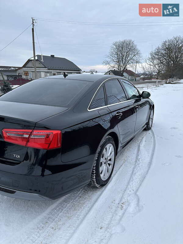 Седан Audi A6 2012 в Чорткове