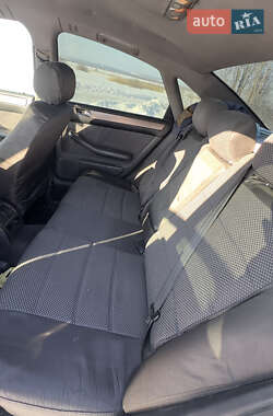 Седан Audi A6 1997 в Самборе