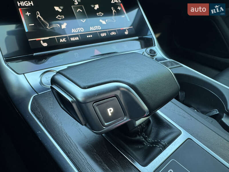 Седан Audi A6 2019 в Киеве