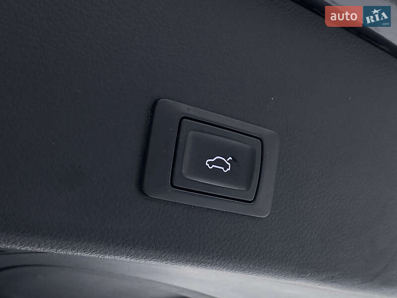 Універсал Audi A6 2015 в Луцьку