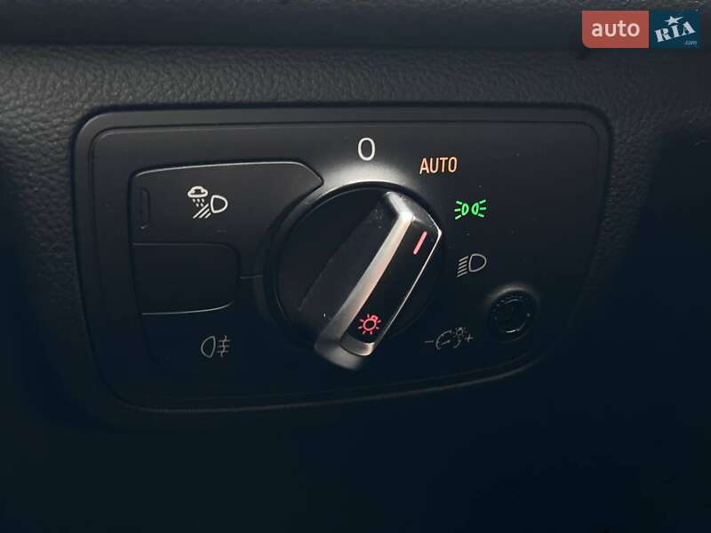 Седан Audi A6 2011 в Киеве