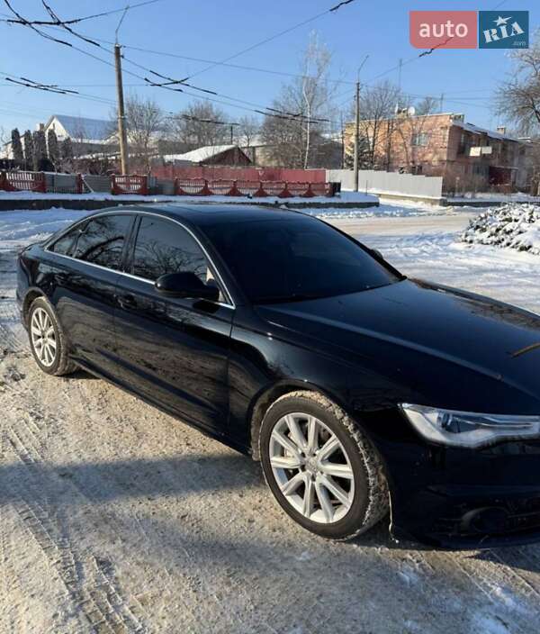 Седан Audi A6 2015 в Чернівцях