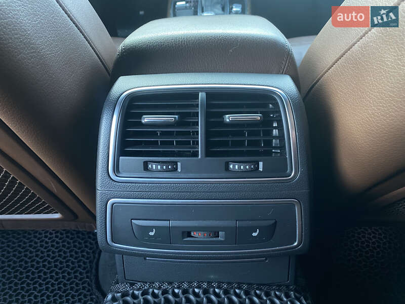 Седан Audi A6 2014 в Черновцах