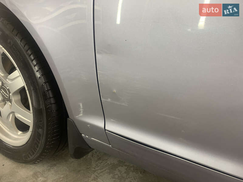 Седан Audi A6 2005 в Яремче