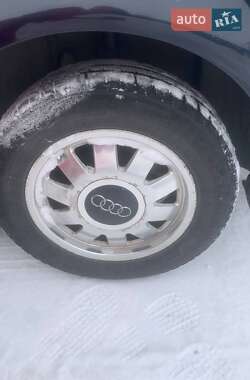 Седан Audi A6 2000 в Березному