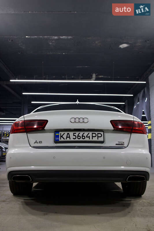 Седан Audi A6 2015 в Кропивницком