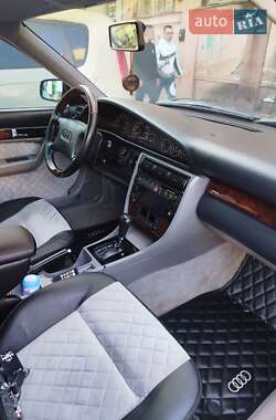 Седан Audi A6 1996 в Ужгороде