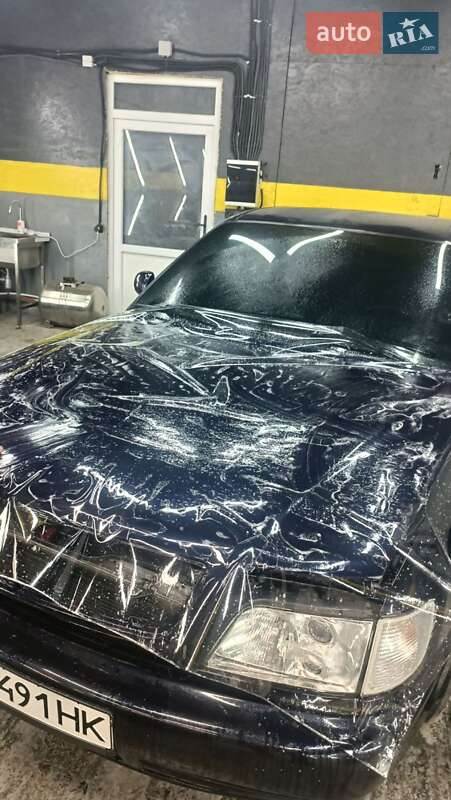 Седан Audi A6 1996 в Ужгороде