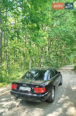 Седан Audi A6 1996 в Ужгороде