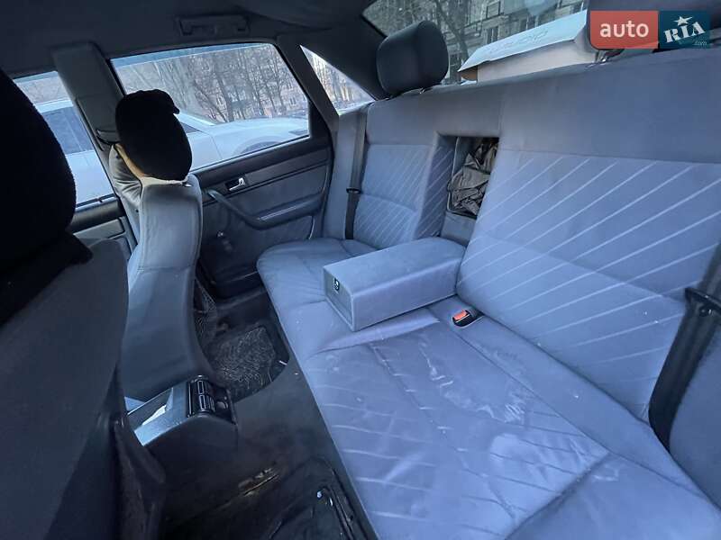 Седан Audi A6 1996 в Кривому Розі