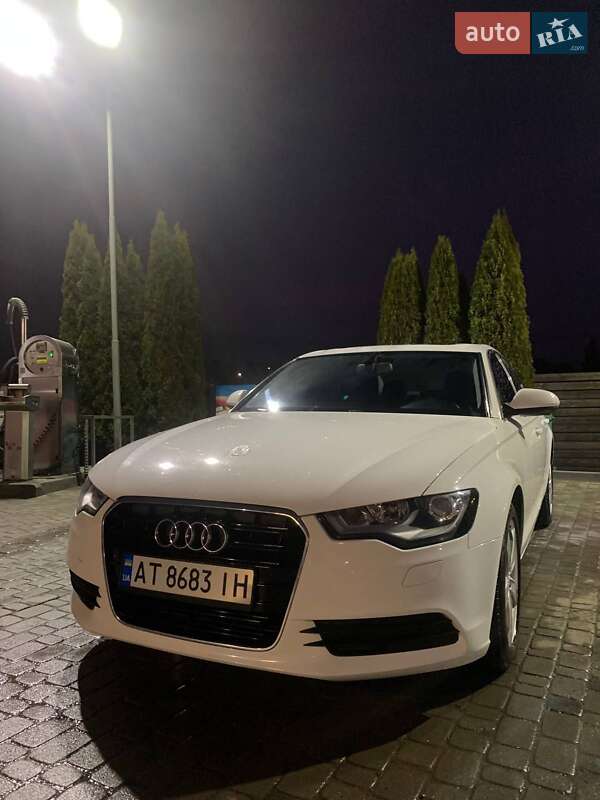 Седан Audi A6 2011 в Ивано-Франковске
