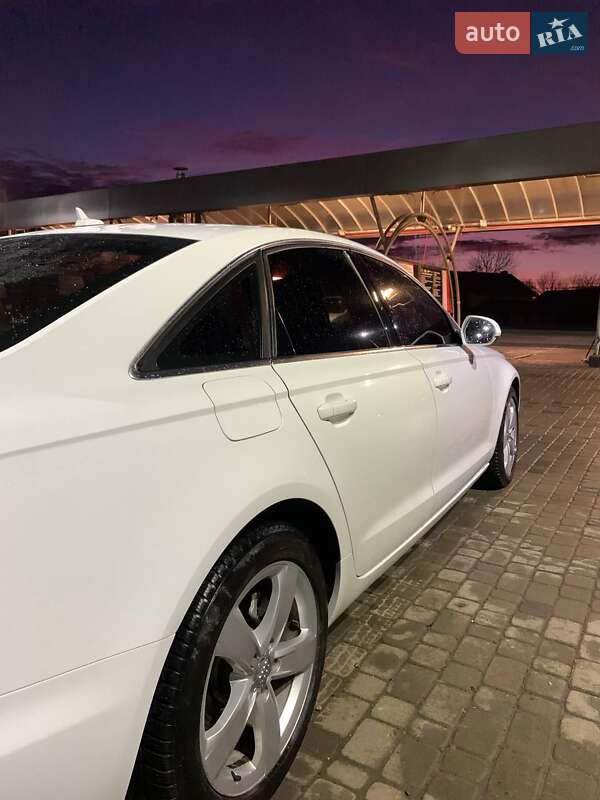 Седан Audi A6 2011 в Ивано-Франковске