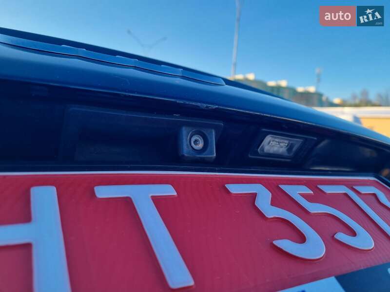 Седан Audi A6 2014 в Луцьку