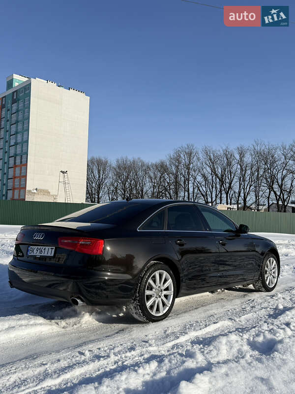 Седан Audi A6 2012 в Чернигове