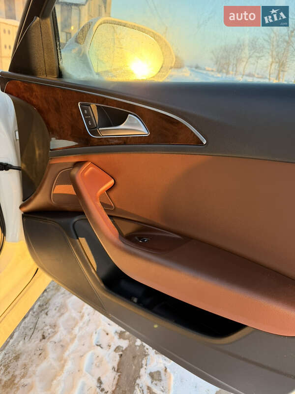 Седан Audi A6 2015 в Луцке