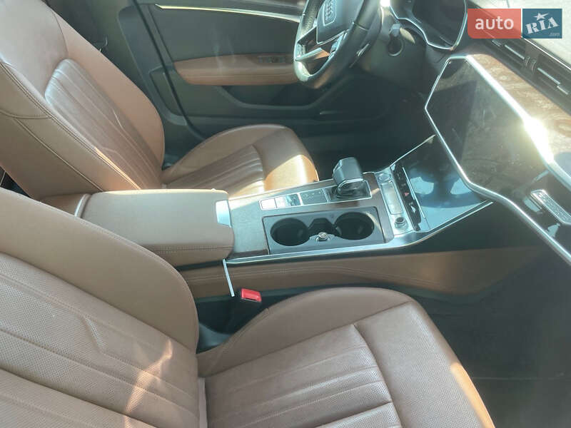 Седан Audi A6 2019 в Днепре