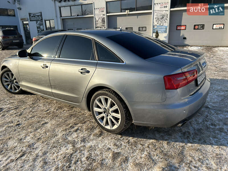 Седан Audi A6 2012 в Виннице