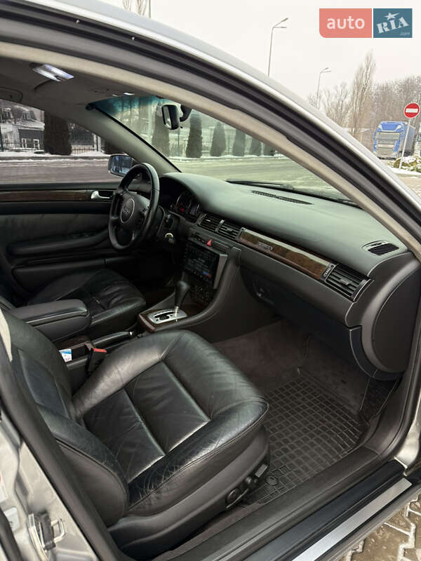 Седан Audi A6 2002 в Кременчуге