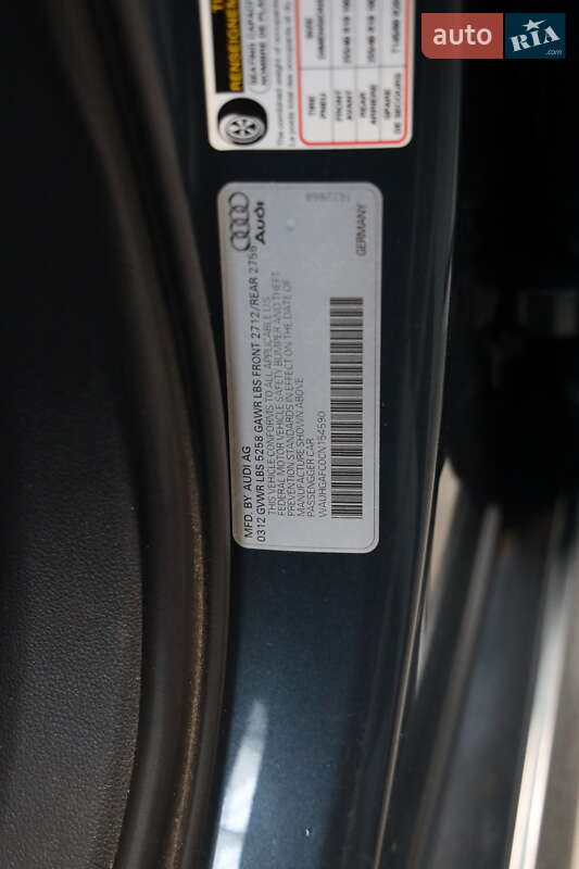 Седан Audi A6 2012 в Луцке