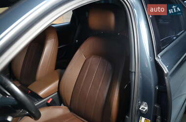 Седан Audi A6 2012 в Луцке
