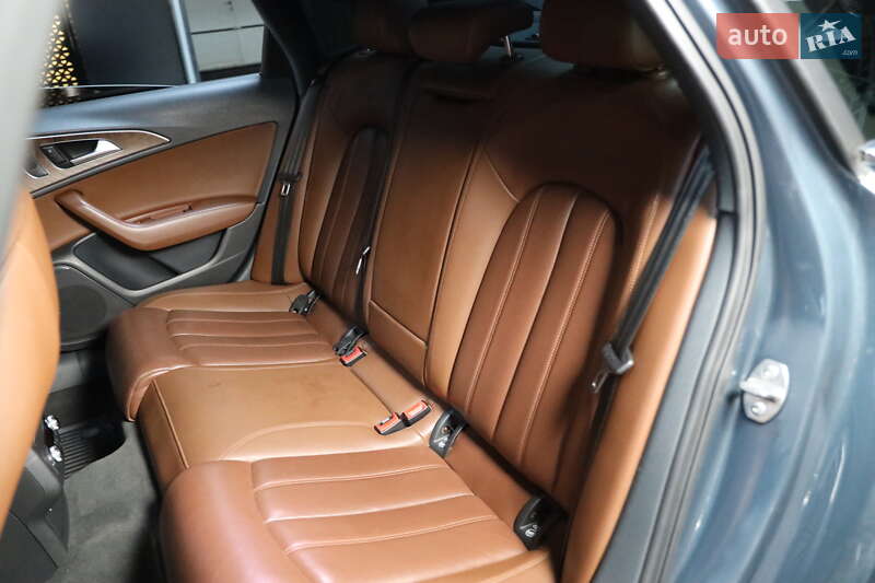 Седан Audi A6 2012 в Луцке
