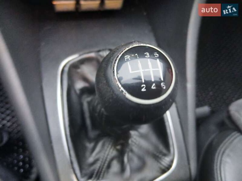 Універсал Audi A6 2002 в Хотині