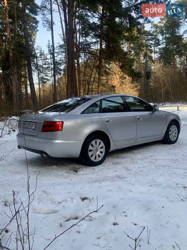 Седан Audi A6 2006 в Кременце
