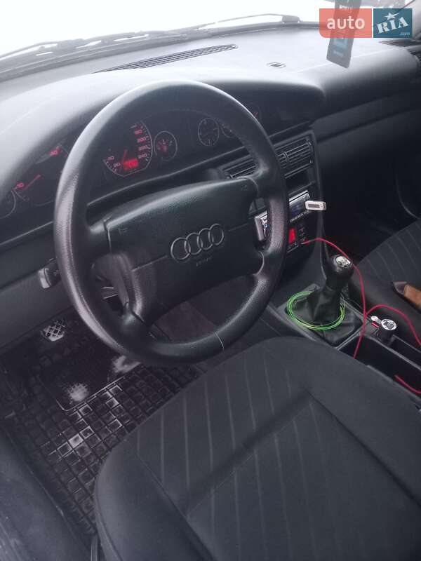 Седан Audi A6 1997 в Ковеле