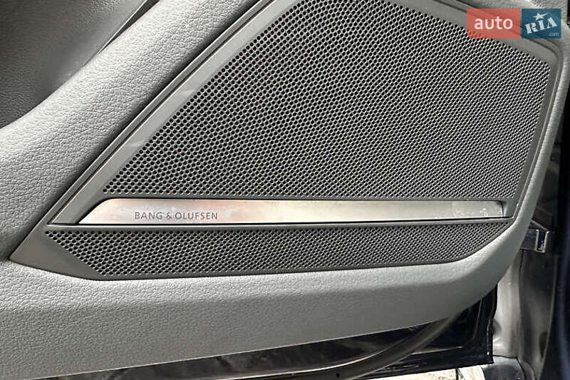 Седан Audi A6 2020 в Киеве