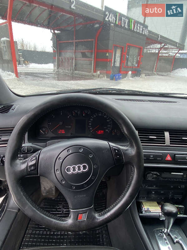 Универсал Audi A6 2000 в Радивилове