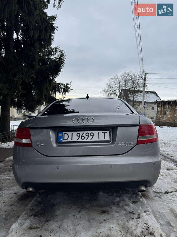 Седан Audi A6 2004 в Иршаве